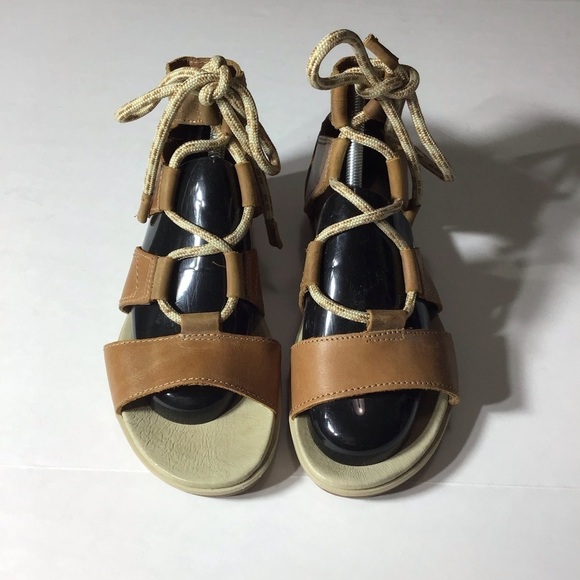Sorel Torpeda Lace II Leather Gladiator Sandal Size 9. - Picture 2 of 10